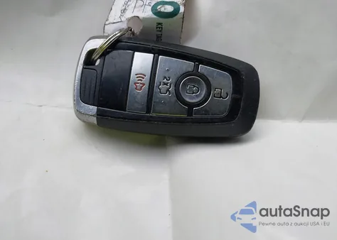 2018 Ford Fusion Se z USA, uszkodzony, nr VIN 3FA6P0HDXJR213235